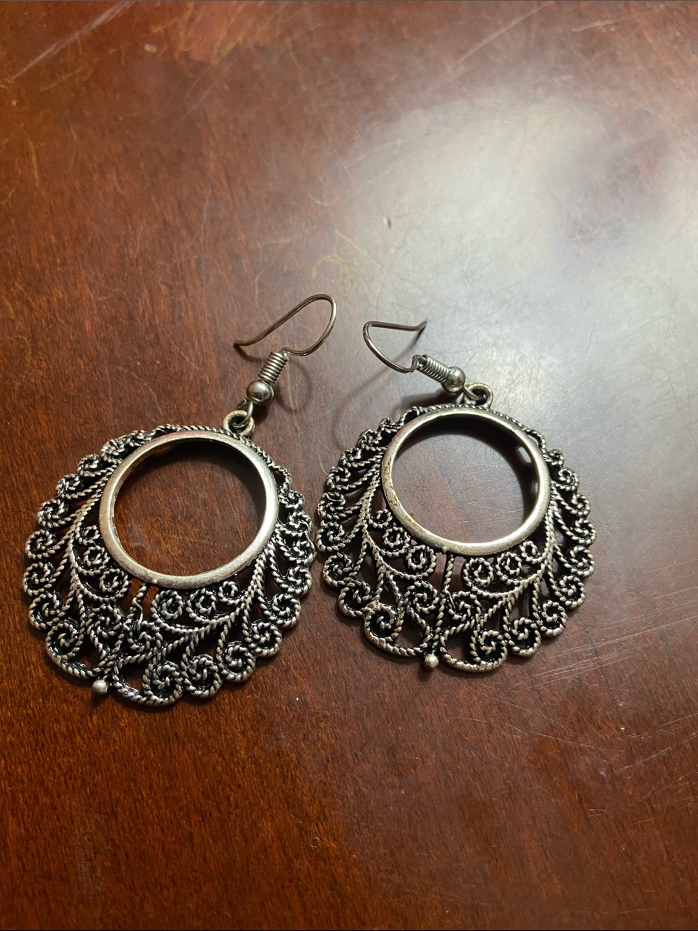Vintage-Inspired Silver Filigree Hoop Dangle Earrings